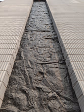 Load image into Gallery viewer, Faux Split Rock Wall Panel
